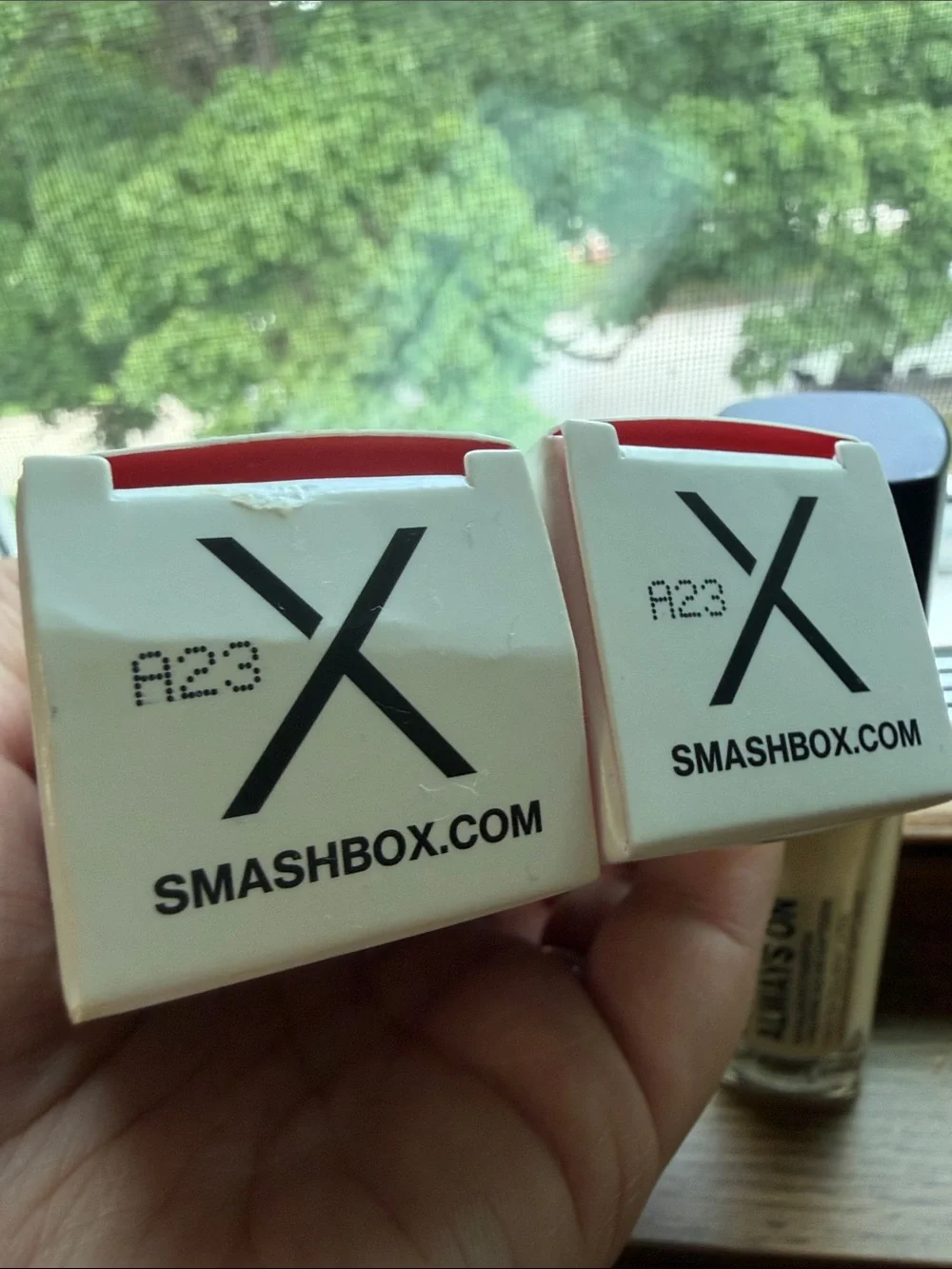 Smashbox Always On Skin-Balancing Foundation - Light Beige, 2 bottles bundle
